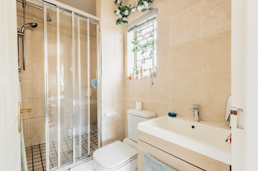 3 Bedroom Property for Sale in Sonstraal Heights Western Cape